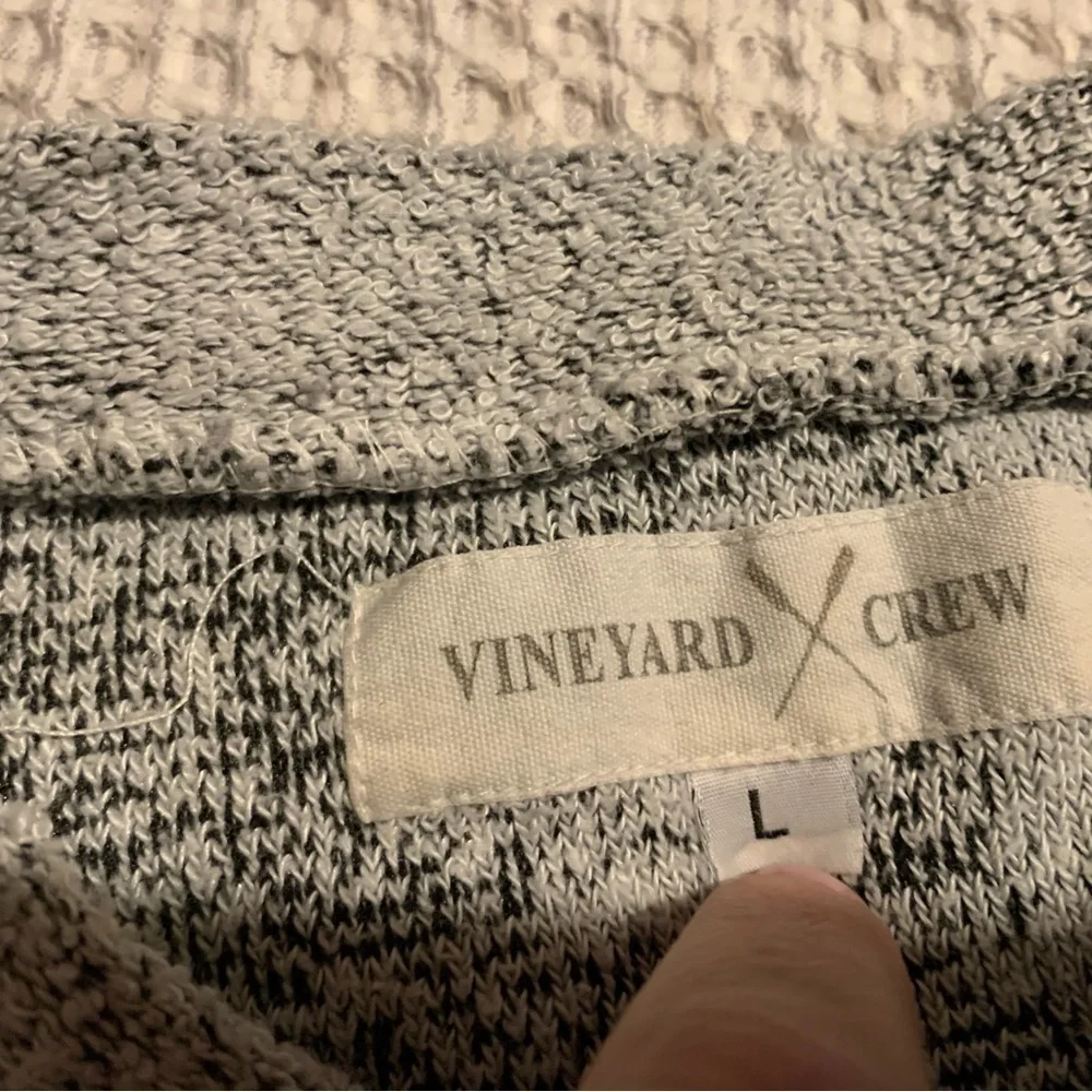 EUC location graphic sweatshirt Breckenridge Colorado size large , textured - Picture 4 of 5